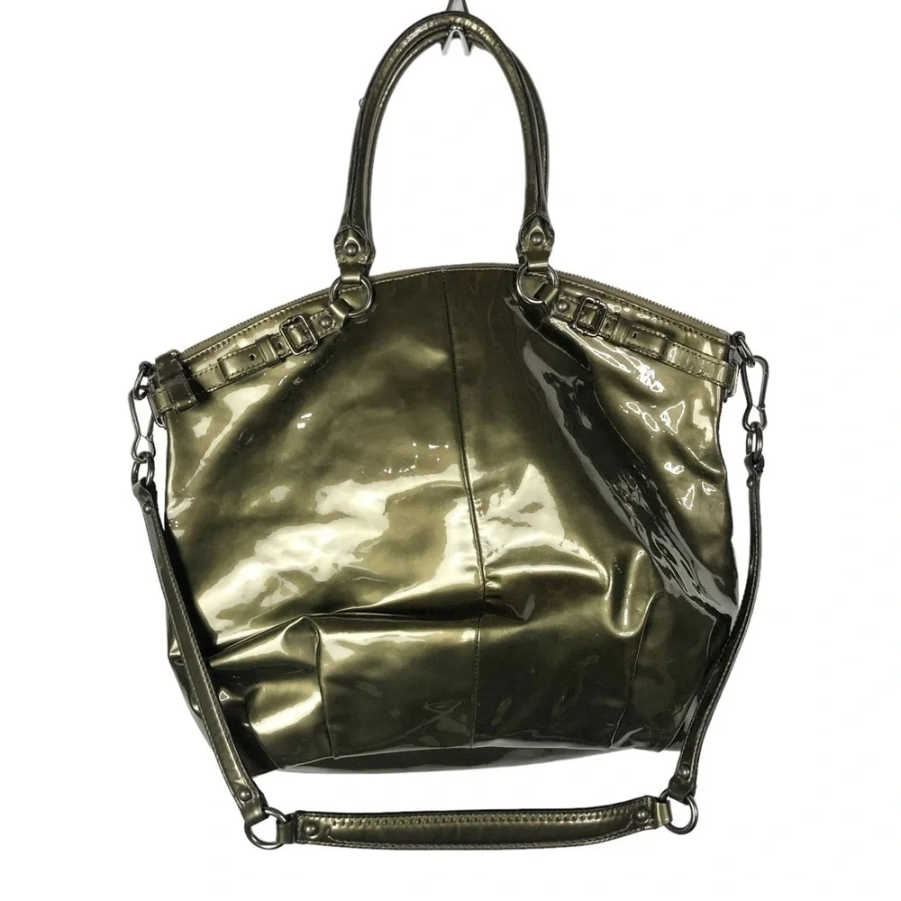 Coach handles logo shiny